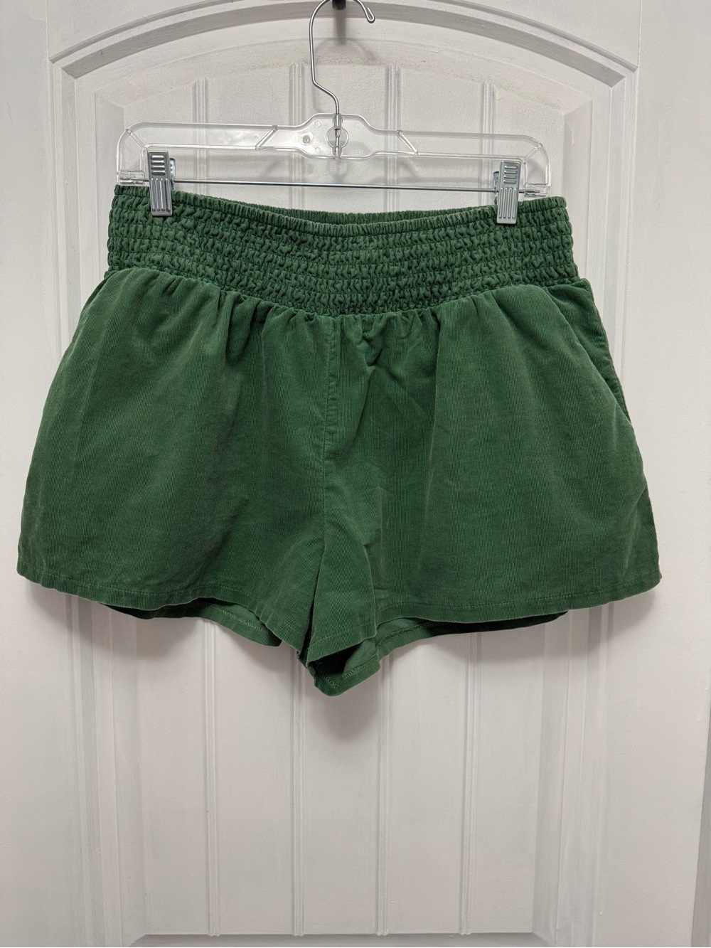 Wild Fable Medium Shorts Women's High Rise Waisted Woven Pull-On Green (44-15)
